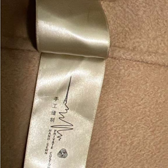 Cashmere Wool Coat - Picture 13 of 16